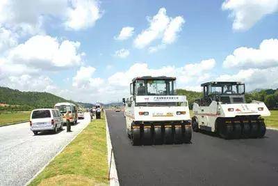 慶祝改革開放40年 | 云浮首條高速公路通車回眸
